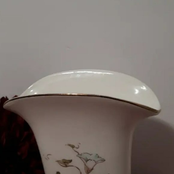 Vintage Yamaji Porcelain Floral Japan Vase - Picture 3 of 7